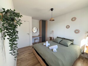 3 habitaciones, tabla de planchar con plancha y wifi gratis 