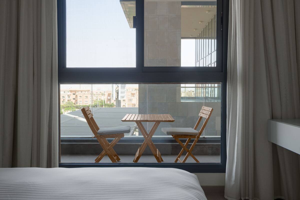 Deluxe Apartment, 2 Bedrooms, City View | Free WiFi, bed sheets