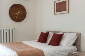 Cots/infant beds - The Como Hillview Apartment by Aura Luxury Collection (Como)