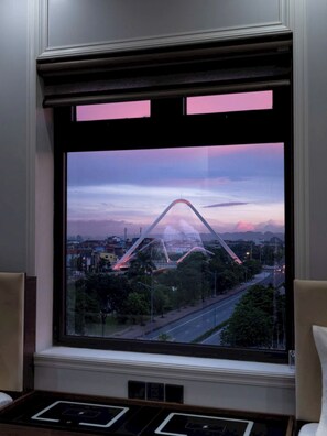 Laptop workspace, free WiFi