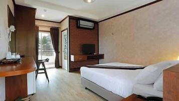 Quarto casal básico | Wi-Fi de cortesia