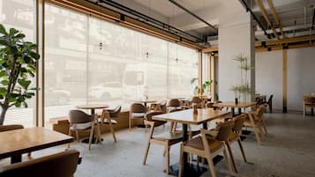 Lunch and dinner served