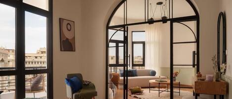 Suite, 1 Bedroom, City View | Free WiFi