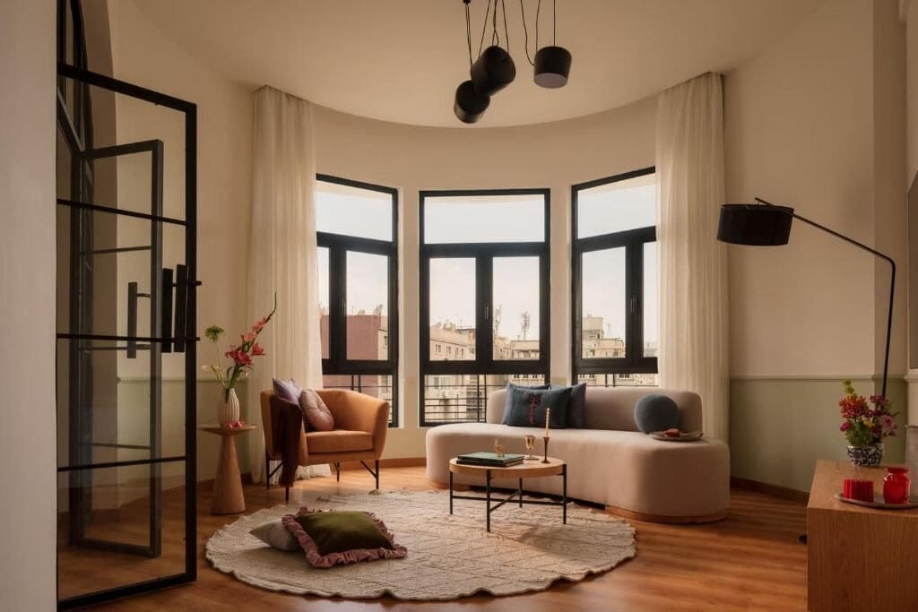 Suite, 1 Bedroom, City View | Living area