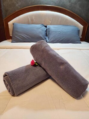 Basic Double Room | Desk, free WiFi