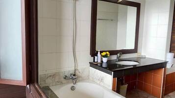 Escritorio y wifi gratis