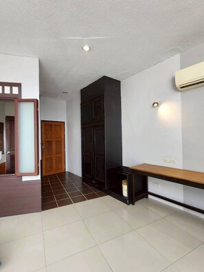 Superior Double Room | Desk, free WiFi