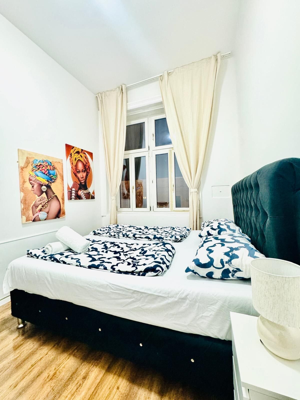 Basic-Apartment | Bügeleisen/Bügelbrett