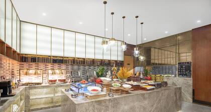 yangjiangshibailiyichengjiudian