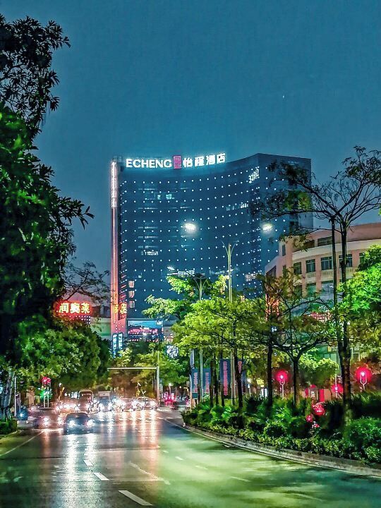 Fachada del alojamiento - Noche