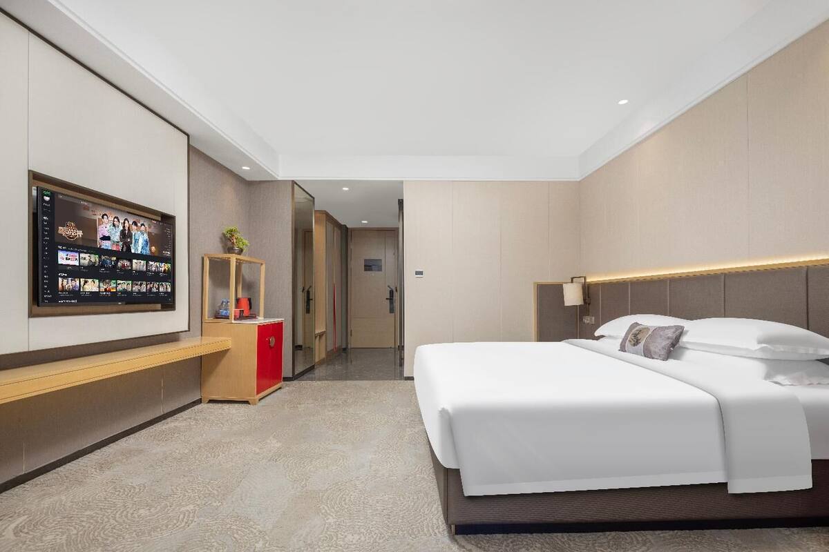 Hochwertige Bettwaren, Pillowtop-Betten, kostenlose Minibar
