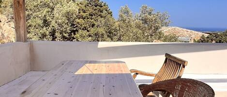 家庭四人房, 海景 | 露台/庭院