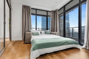 2 Schlafzimmer, Bügeleisen/Bügelbrett, Reisekinderbett, kostenloses WLAN