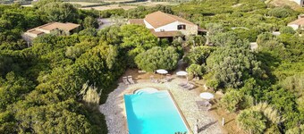 Village with swimming pool just a few minutes from Alghero