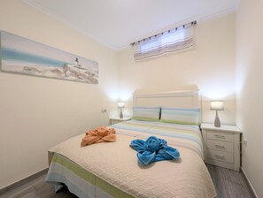 2 Schlafzimmer, Bügeleisen/Bügelbrett, WLAN, Bettwäsche