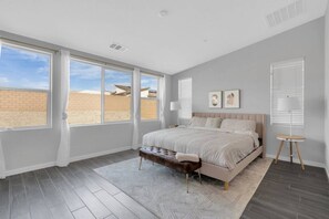 3 bedrooms, desk, iron/ironing board, travel crib - @ Marbella Lane - Desert Dream • Pool/Spa & Games (Desert Hot Springs)