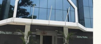 Spring Valley Hotels