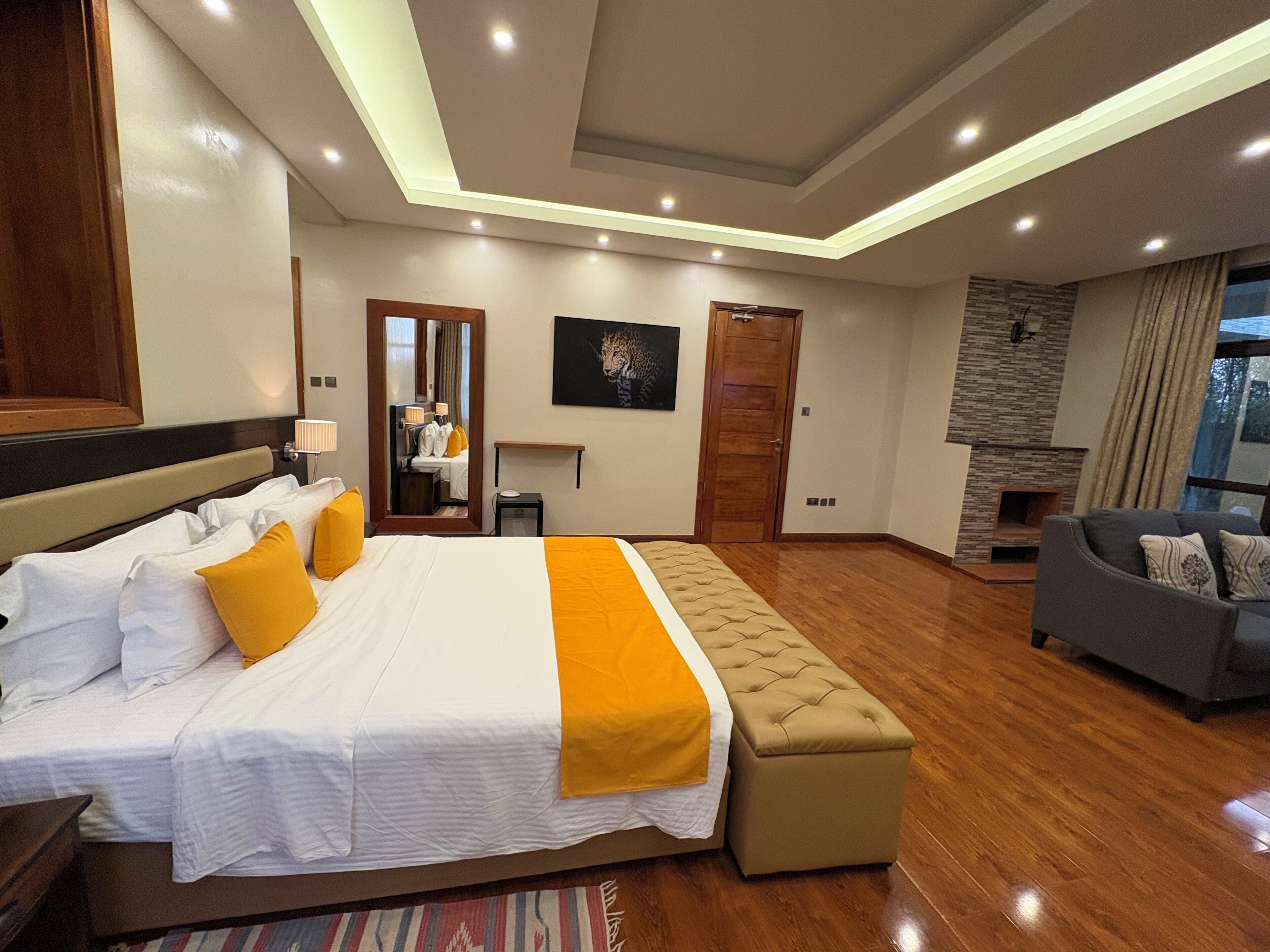 6 間睡房、Wi-Fi、床單