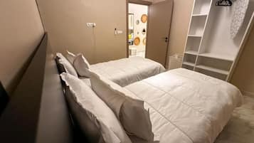 Tabla de planchar con plancha y wifi gratis