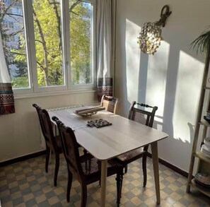 Dining - Amazing botanical flat with terrasse (Genève)