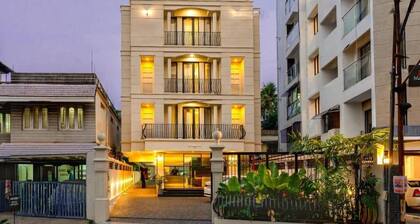 Saravana Grand Suites – A Unit of Saravana Bhavan Veg Tables Kochi