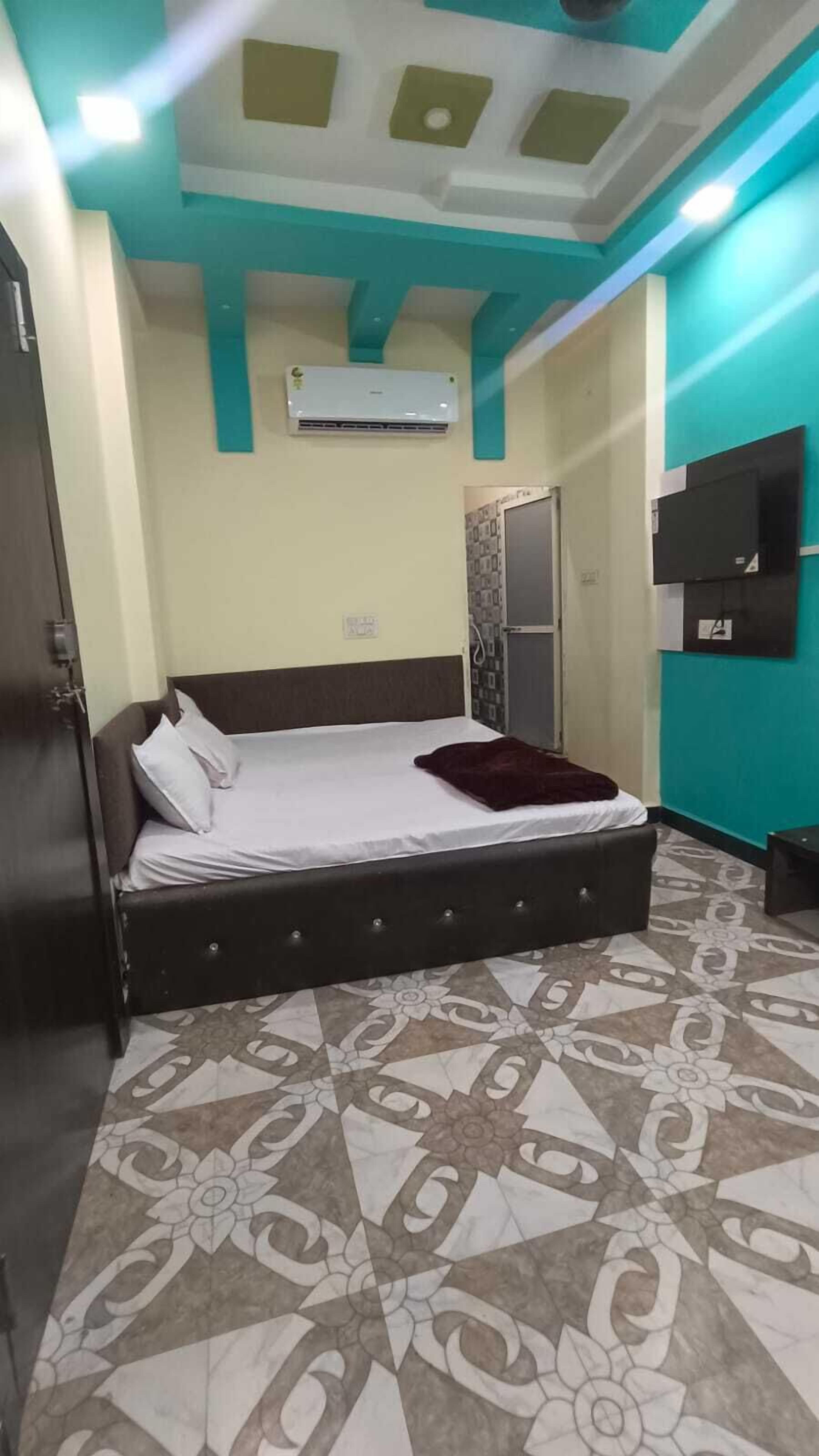 Superior Room | Desk, laptop workspace, free WiFi