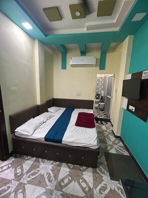 豪華客房 | 書桌、筆電工作空間、免費無線上網