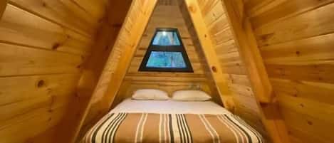 Comfort Bungalow, Mountain View | Free WiFi