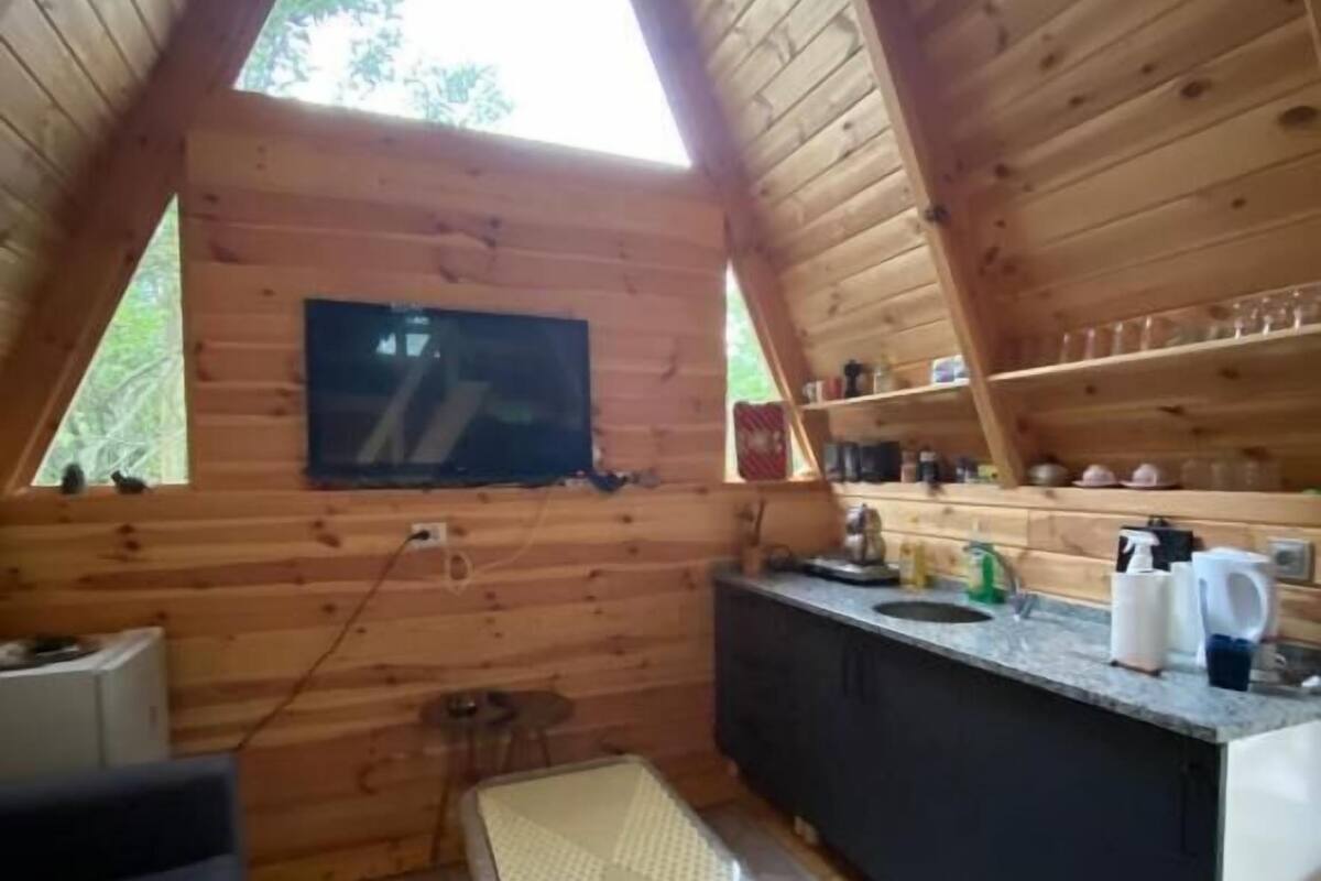 Comfort Bungalow, Mountain View | Free WiFi