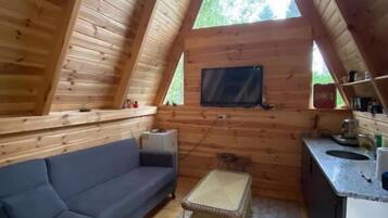 Comfort Bungalow, Mountain View | Free WiFi