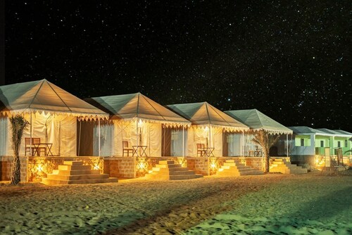 Sand World Desert Camp