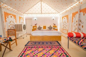 Tent | Rollaway beds, free WiFi, bed sheets