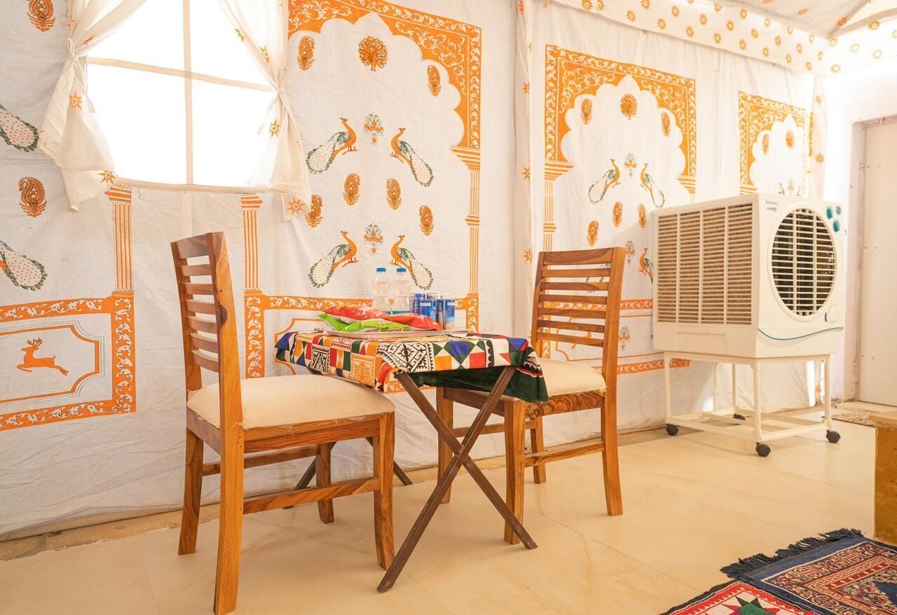 Tente | Lits pliants/supplémentaires, Wi-Fi gratuit, draps fournis