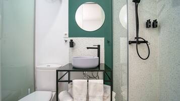 Comfort Double Room | Bathroom