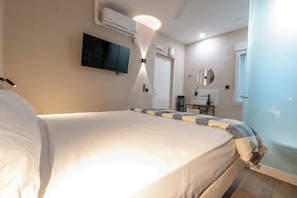 Quarto casal clássico | Wi-Fi de cortesia