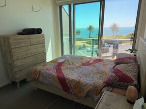 Fer et planche à repasser, Wi-Fi, draps fournis