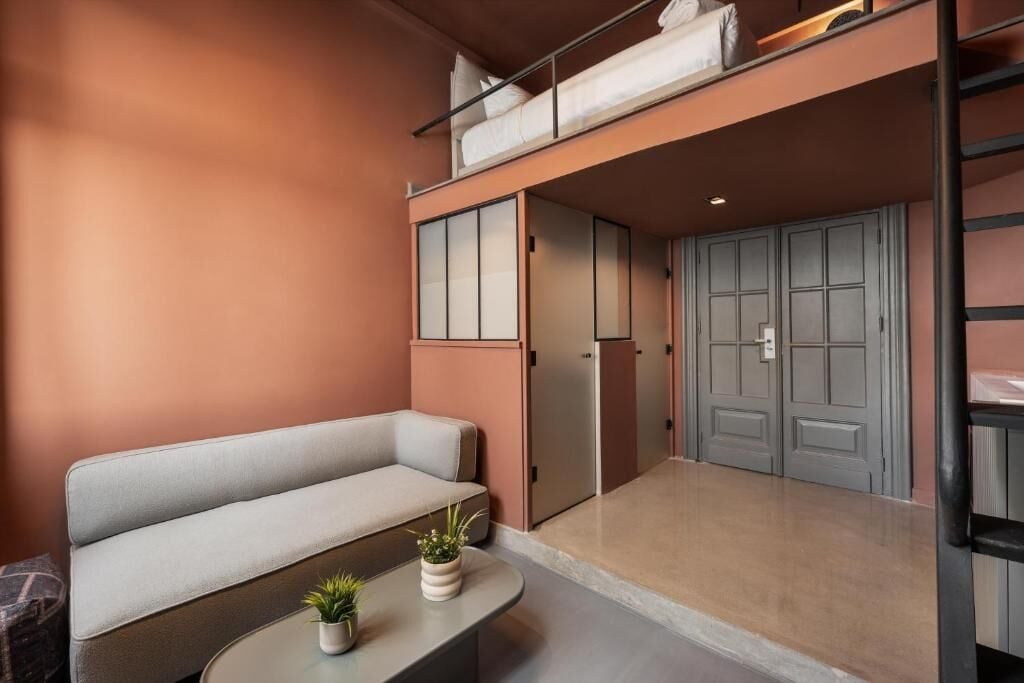 免费 WiFi、床单