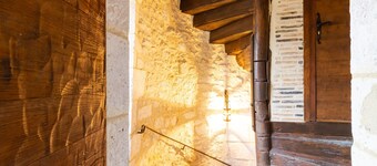 Charm and Elegance Apartment in Bourdeilles