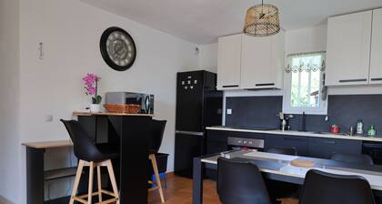 Appartement entre lac et montagne, proche station