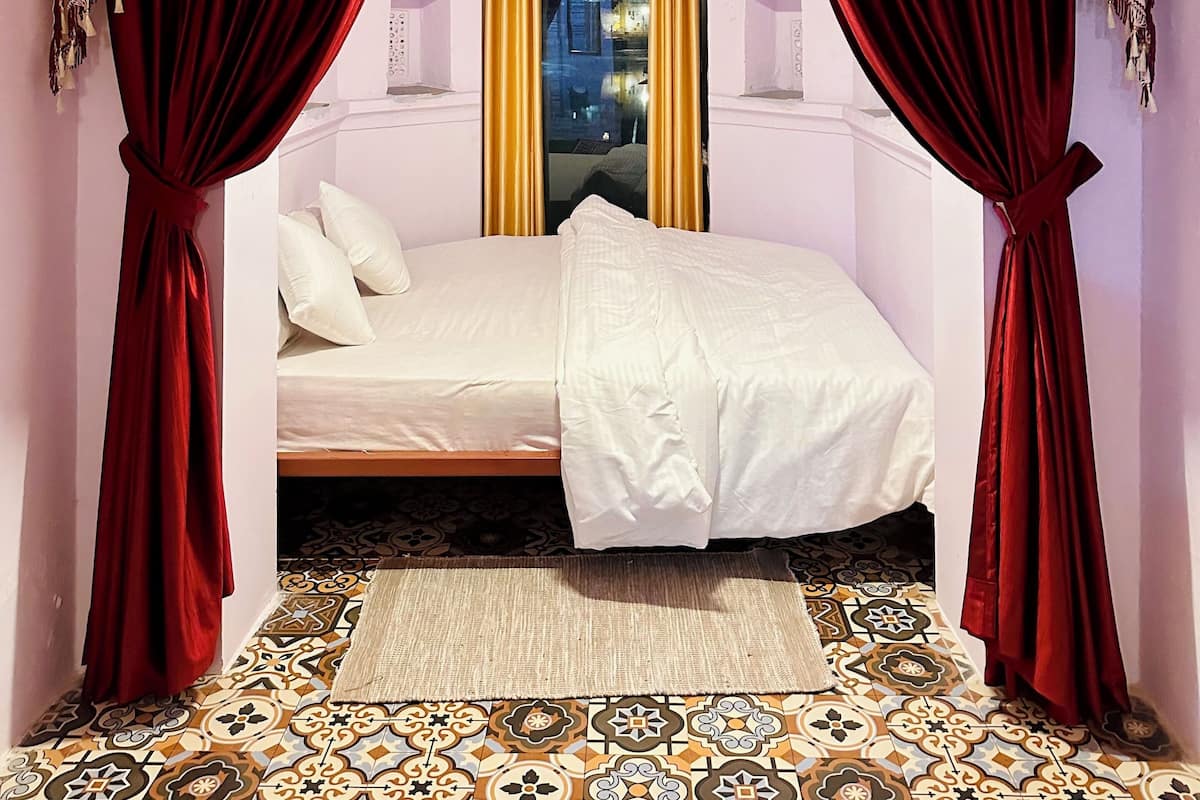 Premium Room | Premium bedding, in-room safe, soundproofing, free WiFi