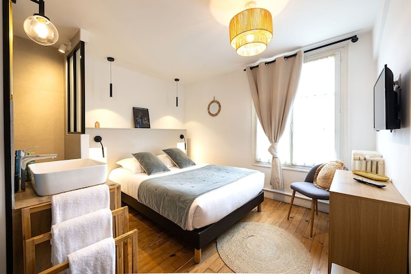Superior-Doppel- oder -Zweibettzimmer | Kostenloses WLAN, Bettwäsche