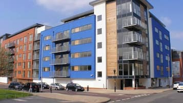 Studio, 1 Bedroom, Accessible, Smoking | Exterior