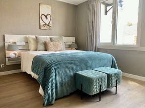 2 bedrooms, desk, free WiFi, bed sheets - Luxury apartment 4P with wellness access, 2 bedrooms, 2 x bathroom, WLAN, parking permit (Egmond aan zee)