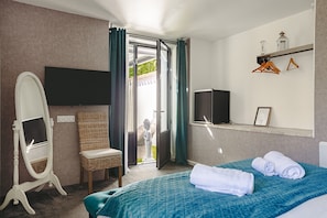 1 quarto, ferros/tábuas de passar roupa, Wi-Fi, roupa de cama