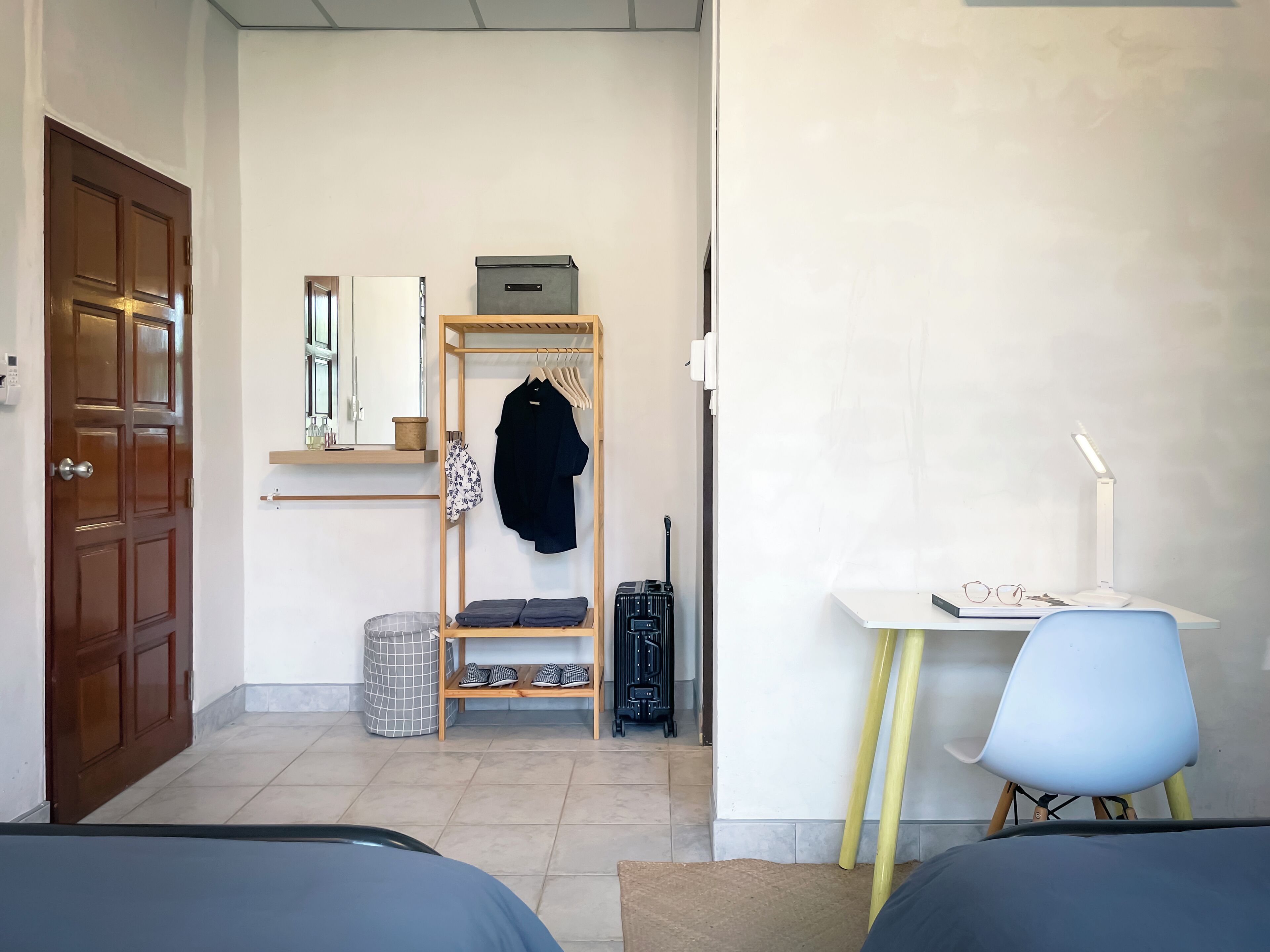 House | Iron/ironing board, free WiFi