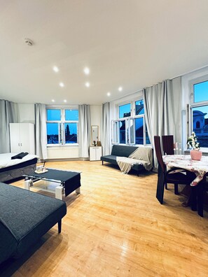Basic Apartment | Iron/ironing board - Cozy 4BR Apartment Near Kaufpark (Vienna)