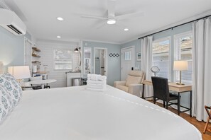 5 室のベッドルーム、アイロン / アイロン台、インターネット、ベッドシーツ