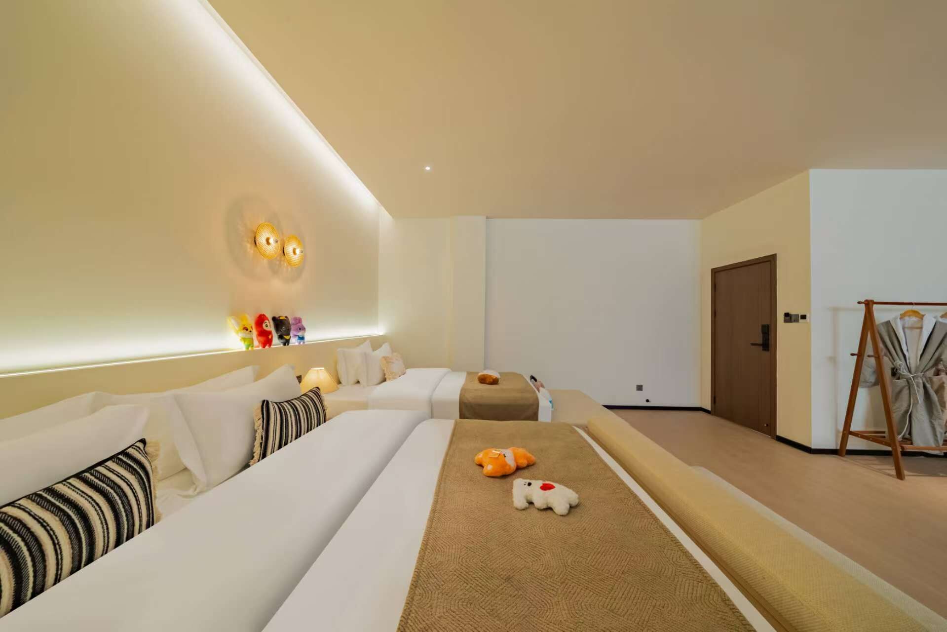 Deluxe-værelse til 4 personer - mænd/kvinder - bjergudsigt | Skrivebord, gratis Wi-Fi