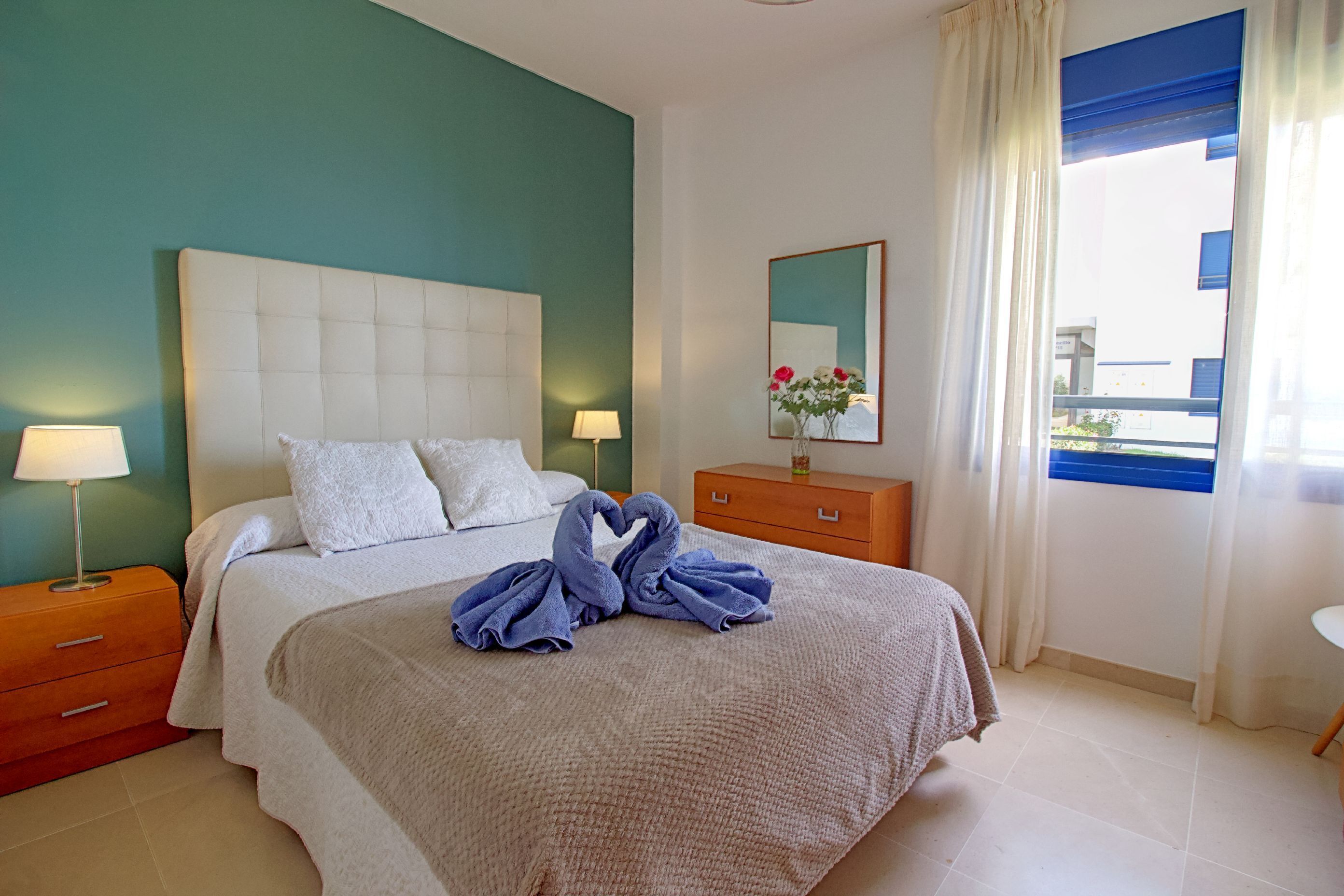 2 عدّة غرف نوم