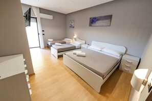 Condo, sacada, vista para a cidade | Wi-Fi de cortesia